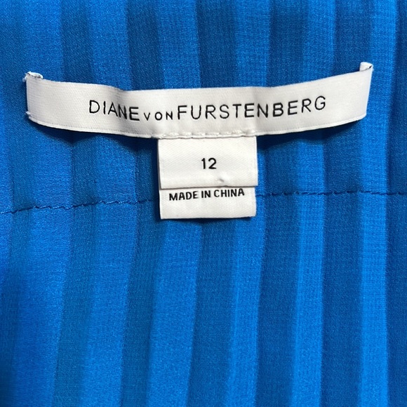 DVF DIANE VON FURSTENBERG Pleated Top Mini Dress - Picture 7 of 11